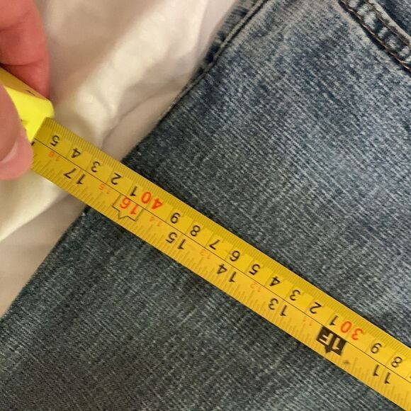 DKNY Bootcut Blue Jeans. Size 7 - Picture 4 of 11